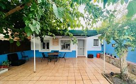 Estudio Adosado Acogedor Con Jardin, Barbacoa Y Parking Privado