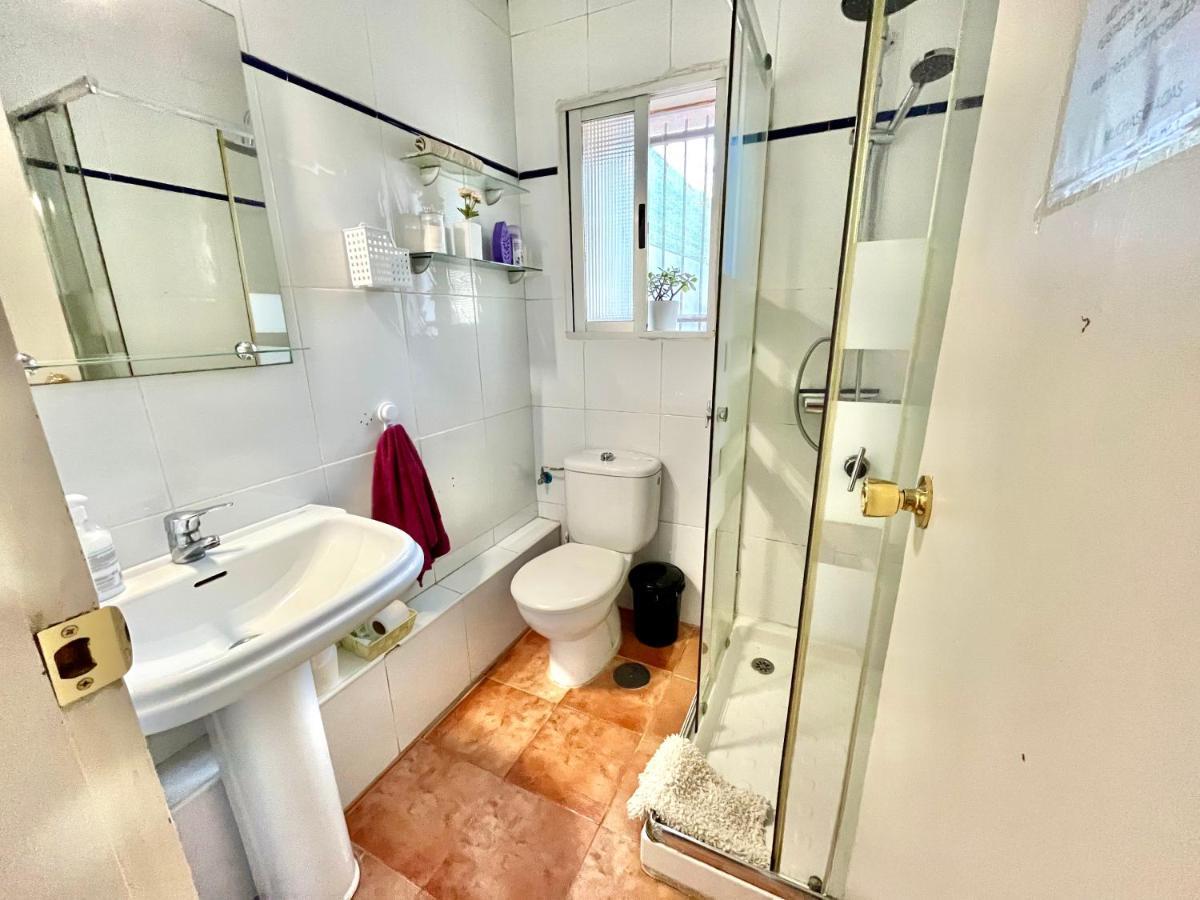 Estudio Adosado Acogedor Con Jardin, Barbacoa Y Parking Privado Alicante Esterno foto
