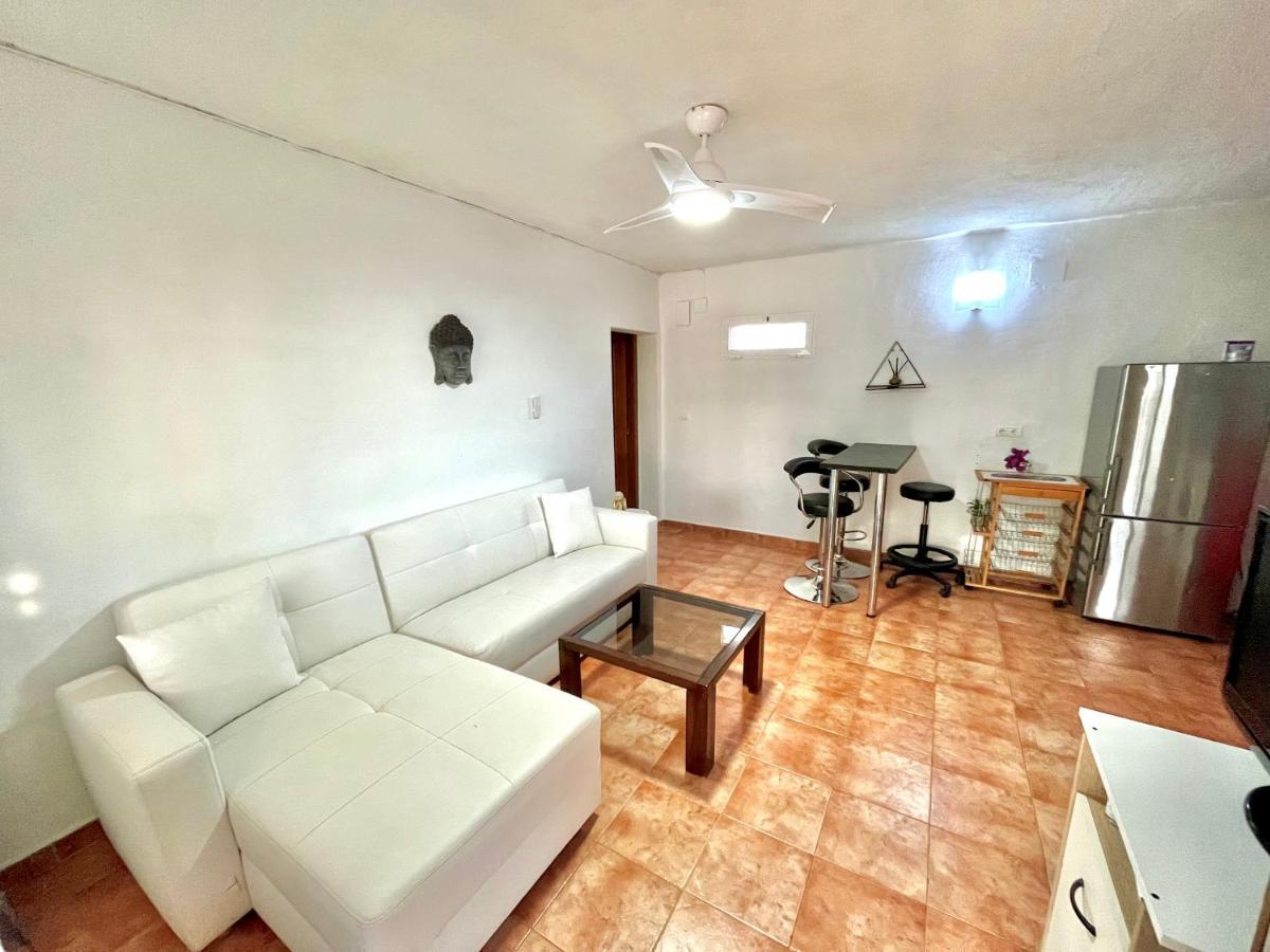 Estudio Adosado Acogedor Con Jardin, Barbacoa Y Parking Privado Alicante Esterno foto