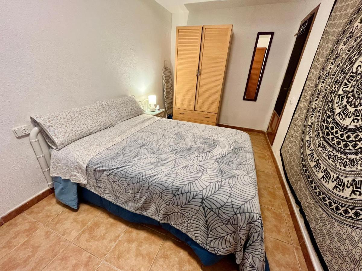 Estudio Adosado Acogedor Con Jardin, Barbacoa Y Parking Privado Alicante Esterno foto